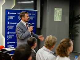 ���� ������� �� ������������� �������� ��������� �������������� ������ ����������-����������: ������������� ����� ��� �������