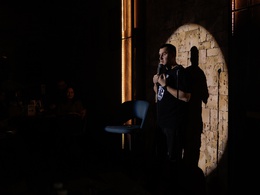 Qwerty Stand Up:  