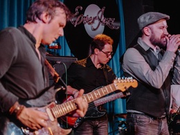 Red Satchel, The Travelling Orchestra, Riverside Trio