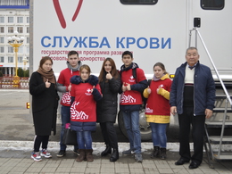 ����� 1700 ������� ����� ����� � ��������