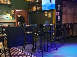 Harat's Irish Pub