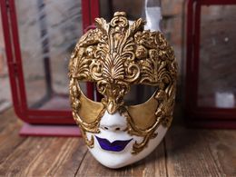 ��� ����