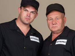 �������