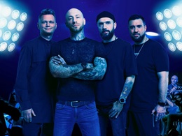 ����������� ���� Queen & Scorpions. Aeroqueen � ������������� ���������