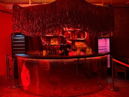 Vi Club