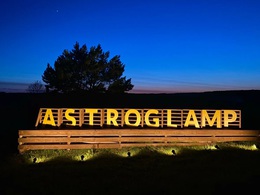 Astroglamp