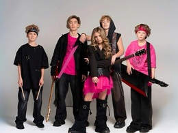 ����� Star � ��������� Group