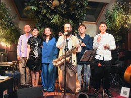 Masala Collective. Shake Your Leg