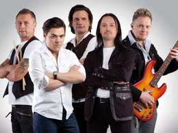 �������