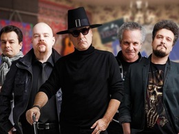 ����������