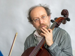 ������ ������