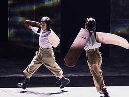 �������