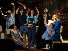  !  !  Chicago  Mamma Mia!