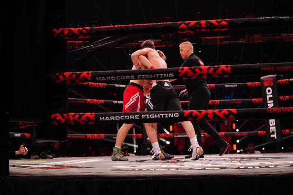      ,     .     Hardcore Fighting Championship   19