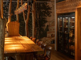 �������