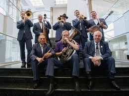 ���� � ����