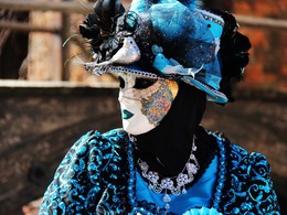 ����� � ���