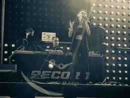 ����� ������