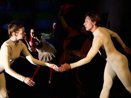 ����� ����� ����