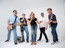 Roadhouse band