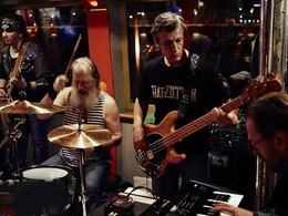 Led Zeppelin Tribute. ���-�������� �� ���������