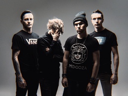 D����� �����