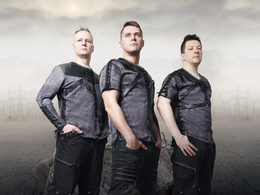 ����������