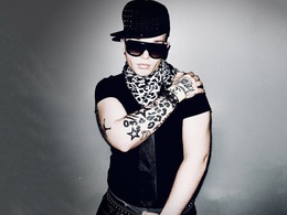 Huzzy B